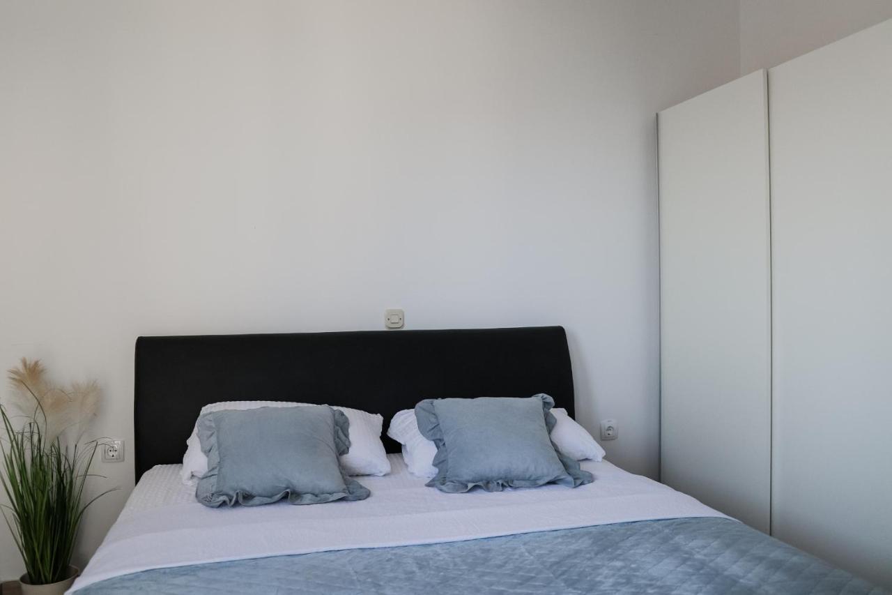 Apartments Morska Vila 코마르나 외부 사진
