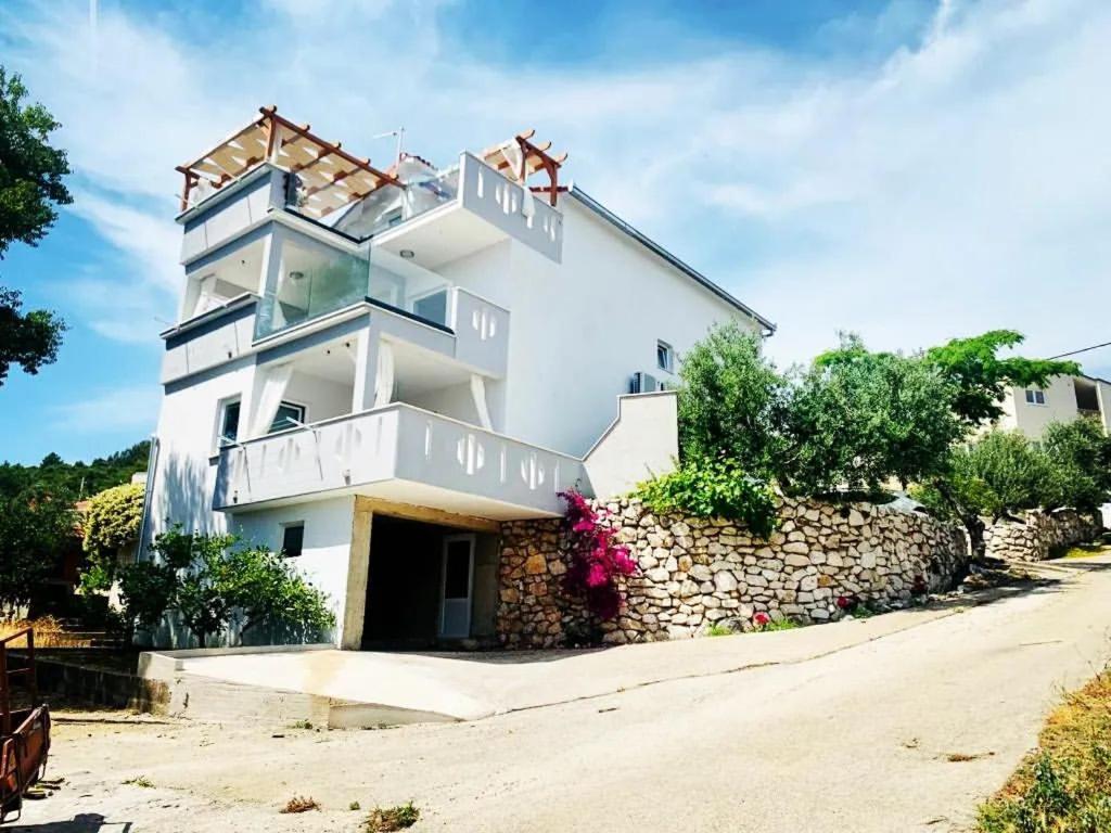 Apartments Morska Vila 코마르나 외부 사진
