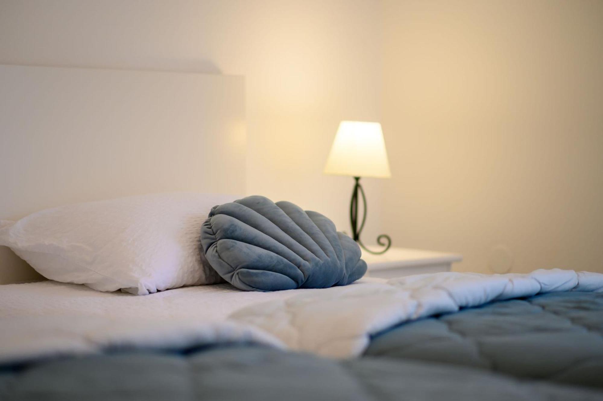 Apartments Morska Vila 코마르나 외부 사진