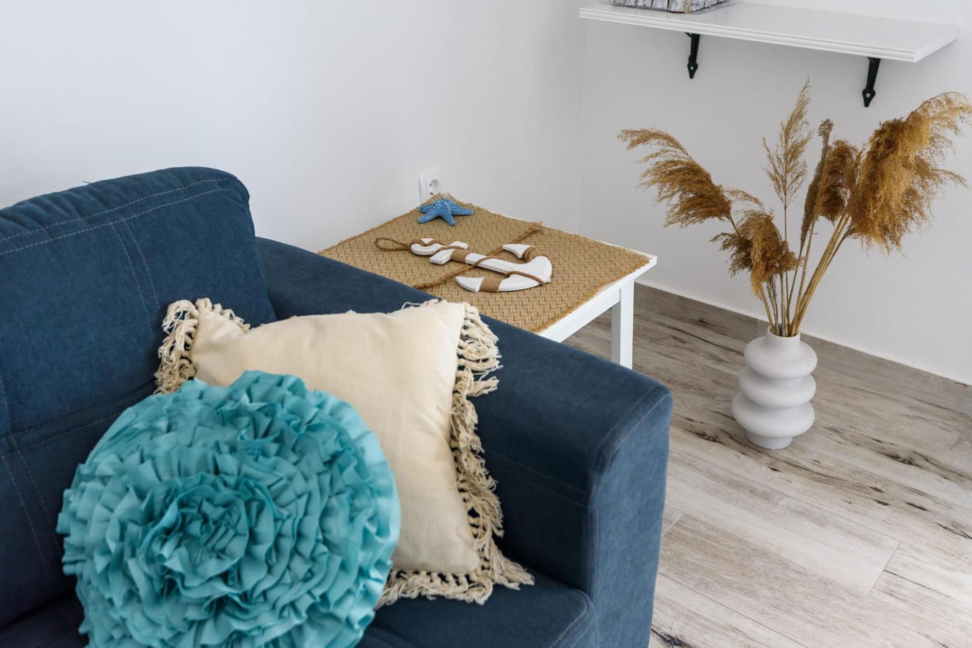 Apartments Morska Vila 코마르나 외부 사진